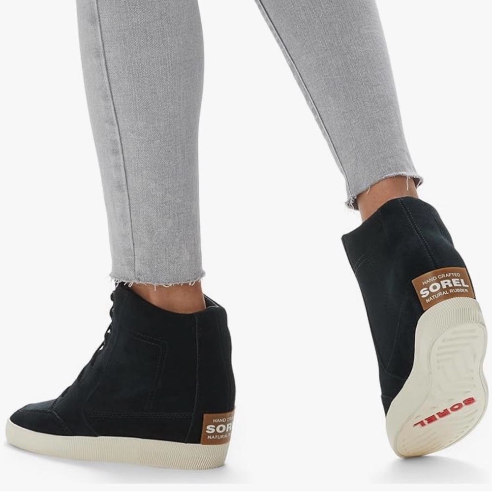 Sorel Black Lace-Up Wedge Boots